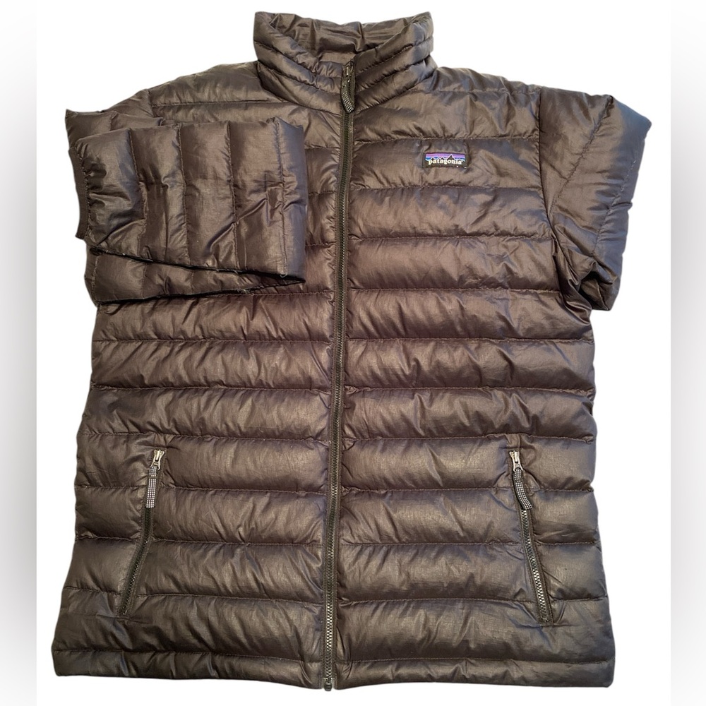 Patagonia Down Sweater Jacket, Boys XXL (16-18), black, good condition